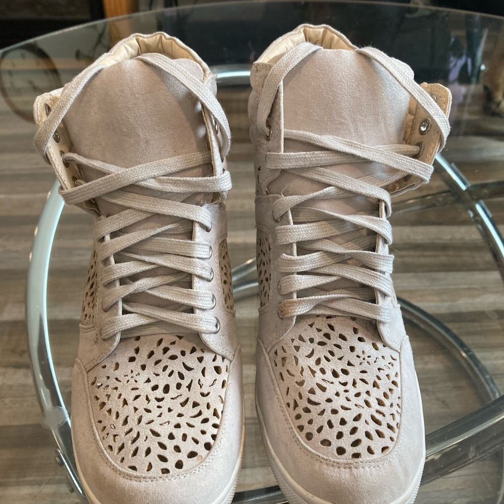 Womens size 8 high top wedges. Only worn once.